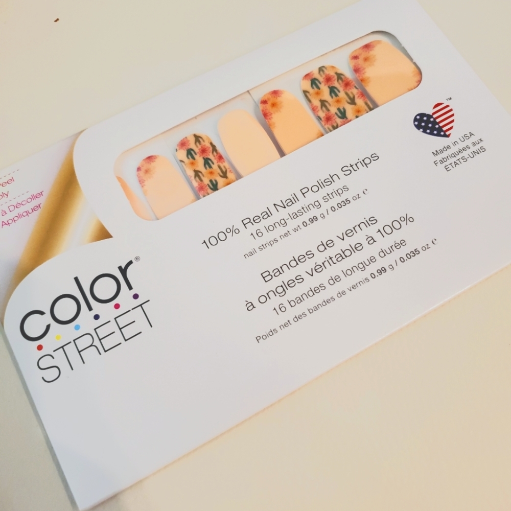 Color street Desert Flora